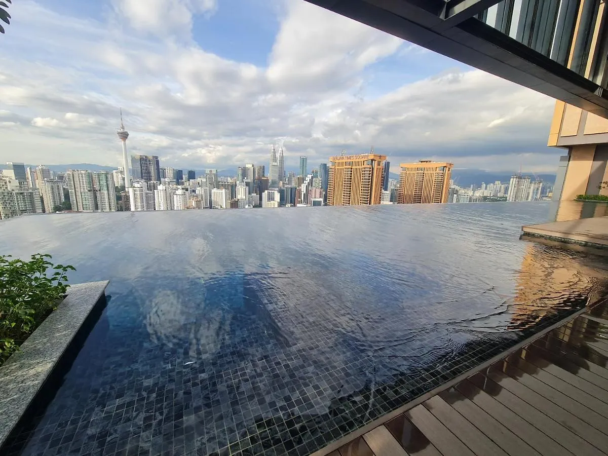 Lucentia Residence World Class Facilities Apartment Infinity Pool Stunning View Kuala Lumpur